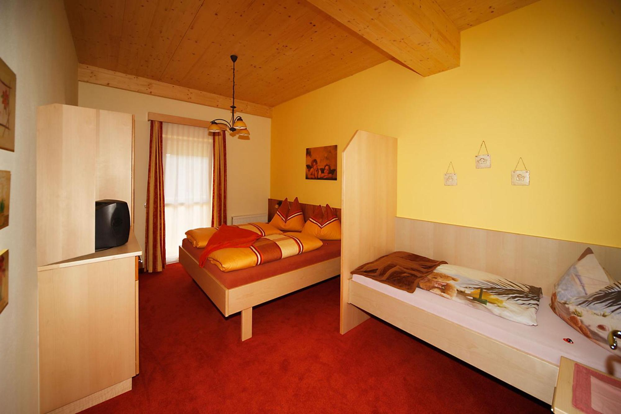 טרופולאך Hotel Garni Zerza חדר תמונה