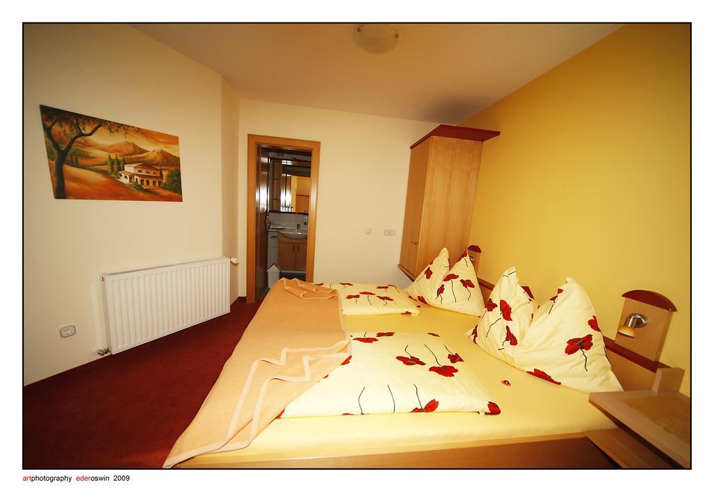 טרופולאך Hotel Garni Zerza מראה חיצוני תמונה