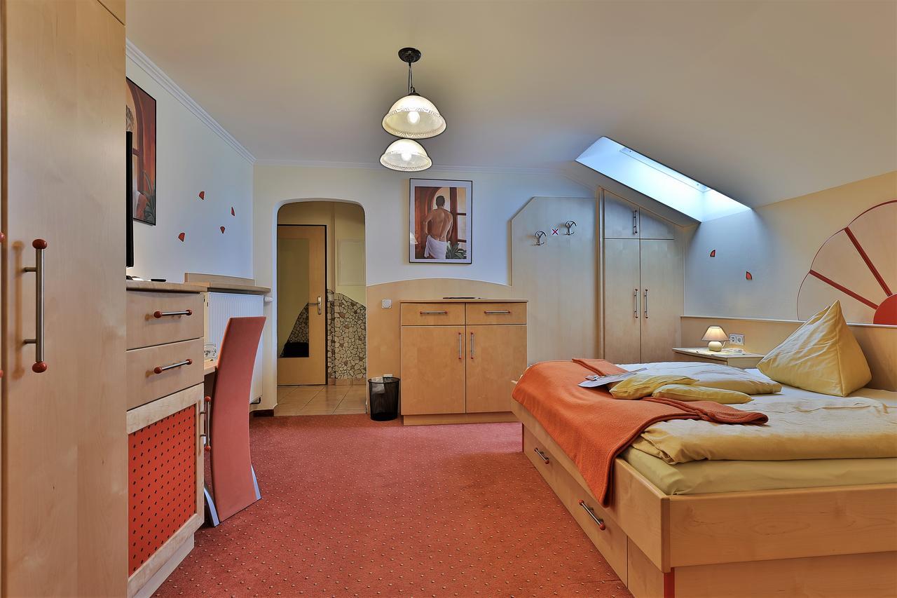 טרופולאך Hotel Garni Zerza מראה חיצוני תמונה